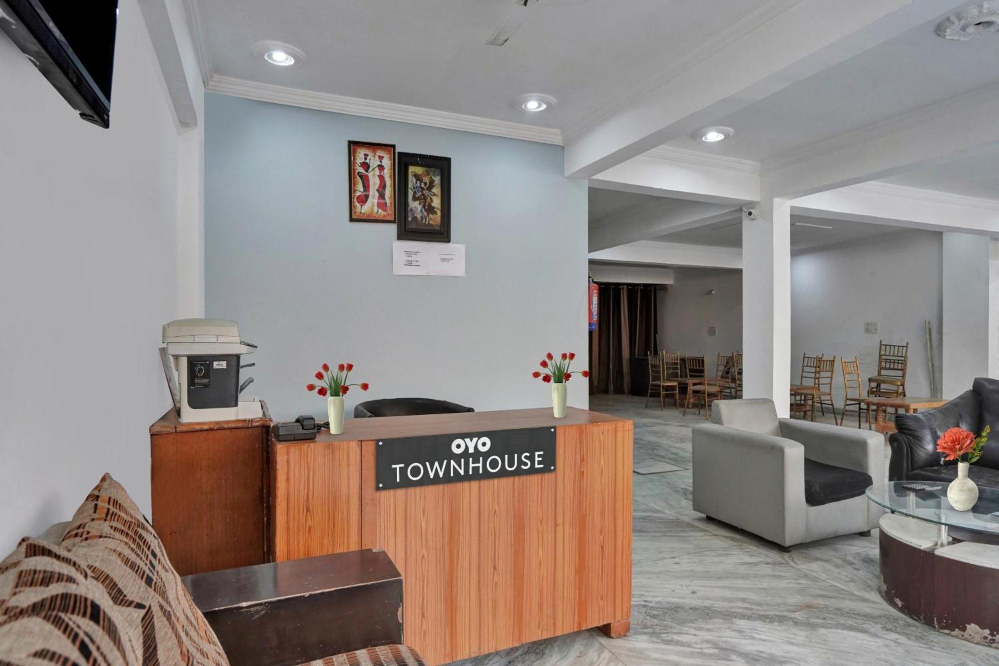 Collection O Samira Residency Near Botanic Garden Of Indian Republic Hotel Noida Luaran gambar